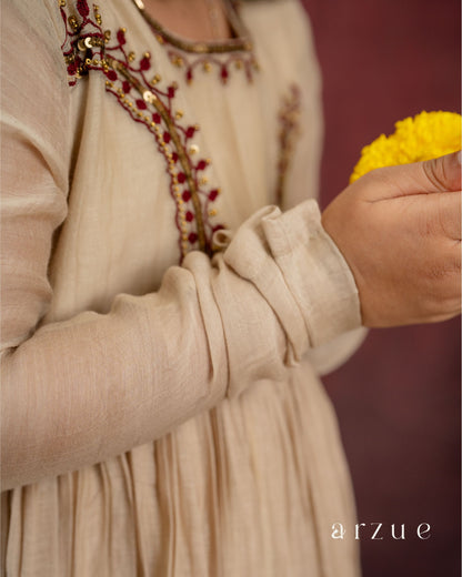 Guldasta Beige Set