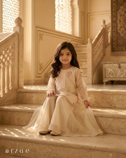 Guldasta Off  White - Palazzo Set