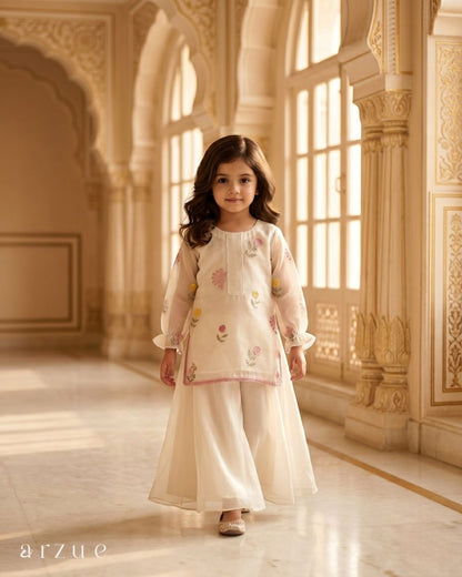 Guldasta Off  White - Palazzo Set